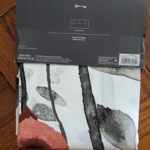 Shower curtain - Picture 2 of 3